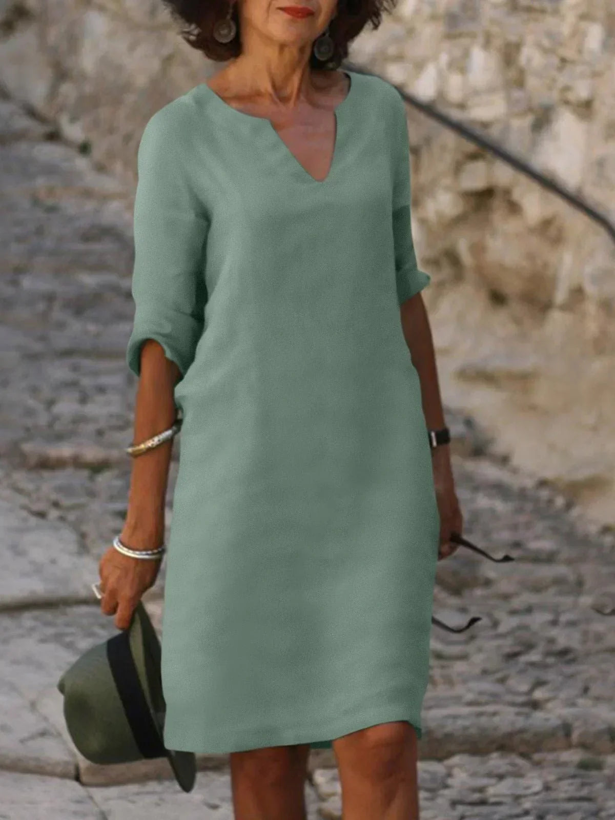 Wilma™ | Elegant klänning med V-ringning – För en sofistikerad look